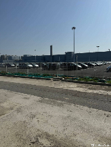 理想北京工厂部分员工每周放假6天 ，工厂内停放 MEGA 上千辆