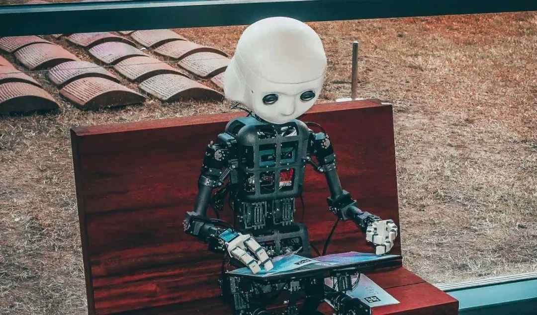 AI正在取代白领工作，程序员原画师面临失业危机